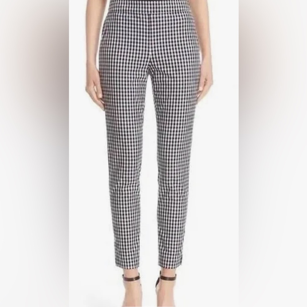 St. John Women’s Navy and White Gingham Pants